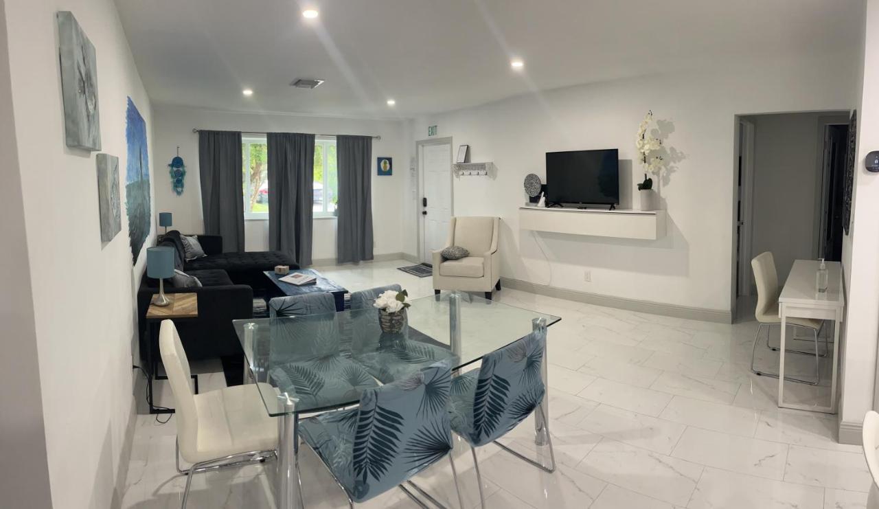 Modern Luxury Rose Villa By Beaches Hollywood Esterno foto